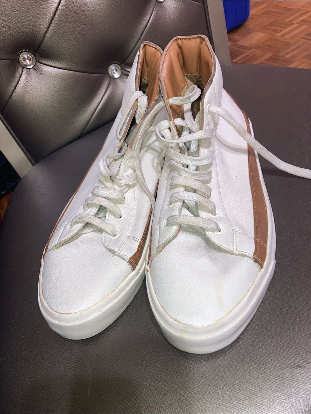 Zara White High-Top Sneakers with Brown Side Stripe
